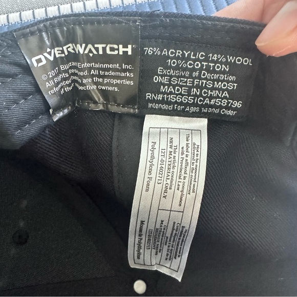 Men’s Overwatch SnapBack One Fit Size Never Worn - Picture 3 of 4